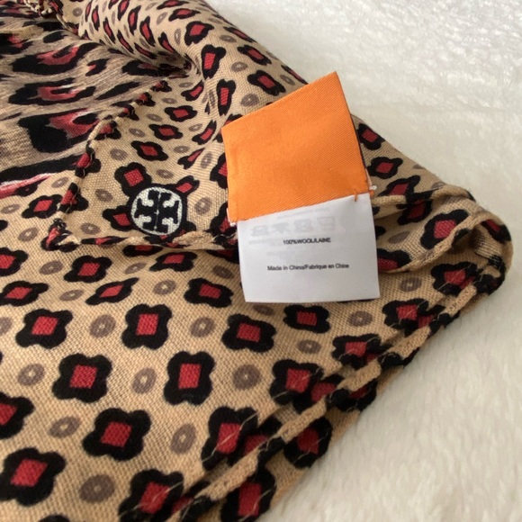 Tory Burch Animal Print Wool Scarf - Picture 2 of 2